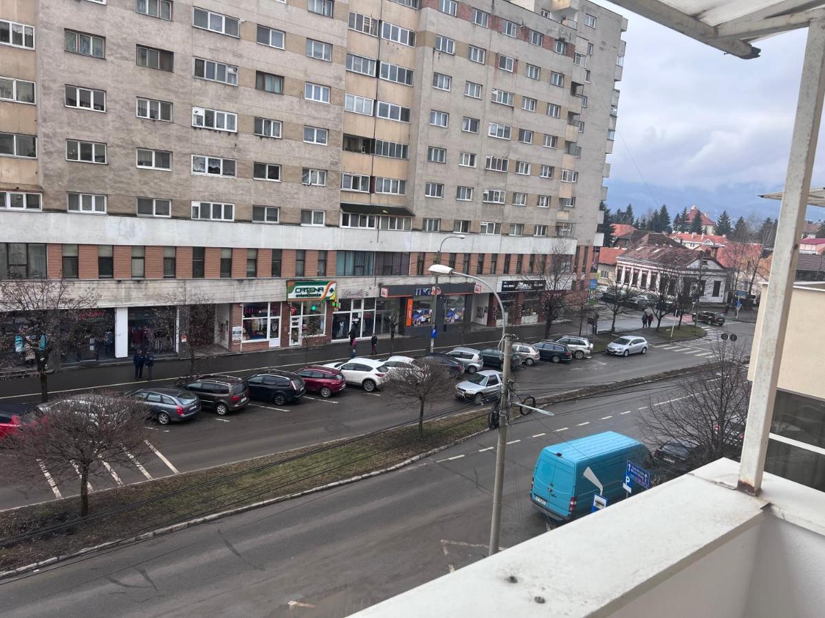 Victoria Apartment ميركورا تشيوك المظهر الخارجي الصورة